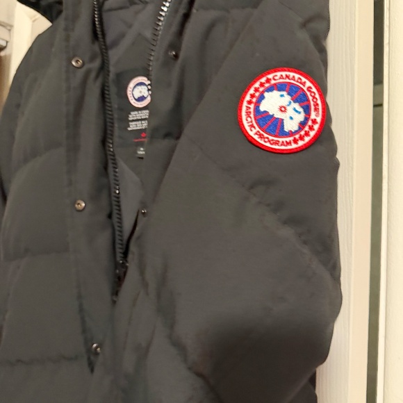 Women's Canada Goose Shelbourne Parka with Fur - Picture 5 of 5